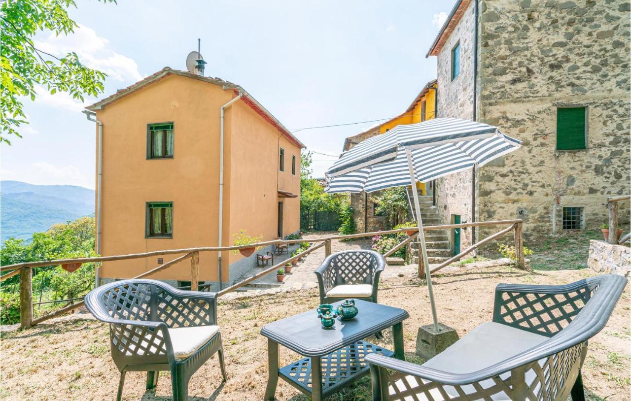 Stunning Home In Longoio With Kitchen Monti di Villa Buitenkant foto