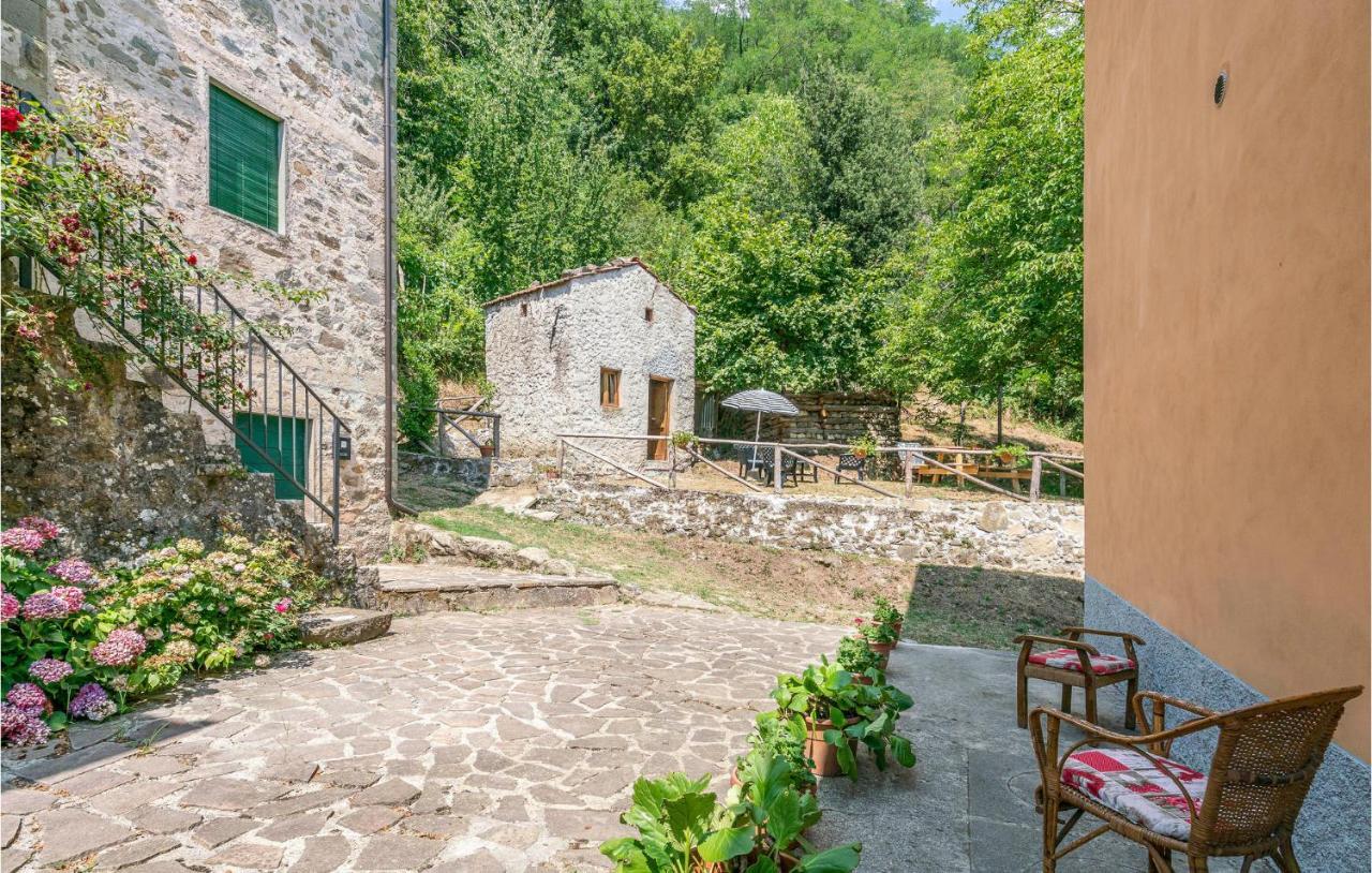 Stunning Home In Longoio With Kitchen Monti di Villa Buitenkant foto